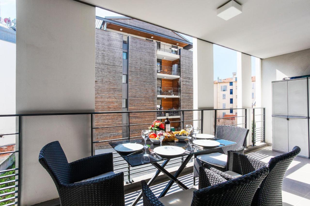 Victor Hugo Ap4159 Nice, By Riviera Homes * Nizza